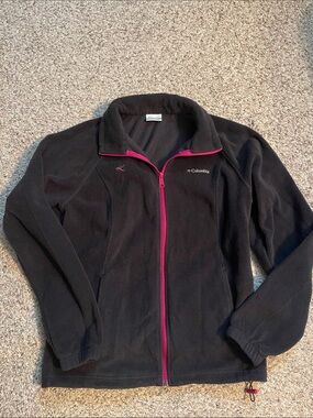 Monogrammed “K” Columbia Women's Black Fleece Jacket with Pink Trim